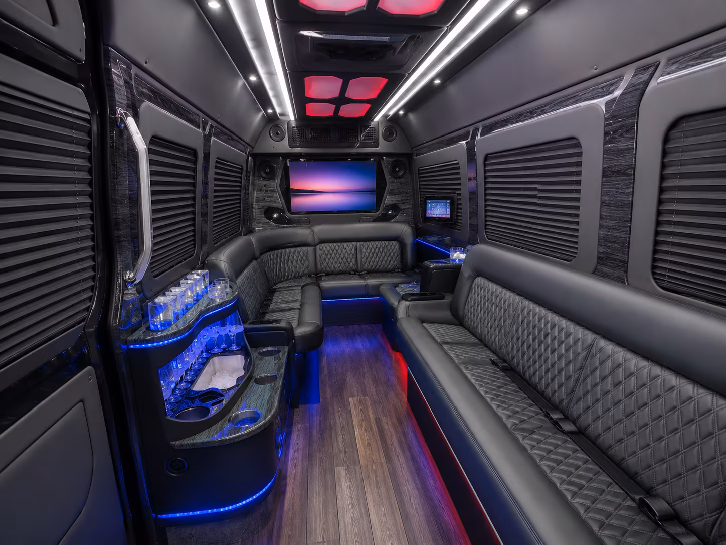colorado springs 25 passenger party bus