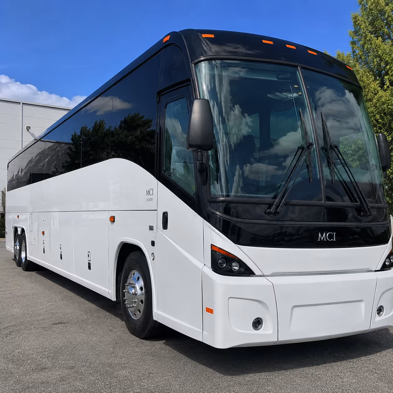 daily commuter shuttles between fort carson peterson and schriever