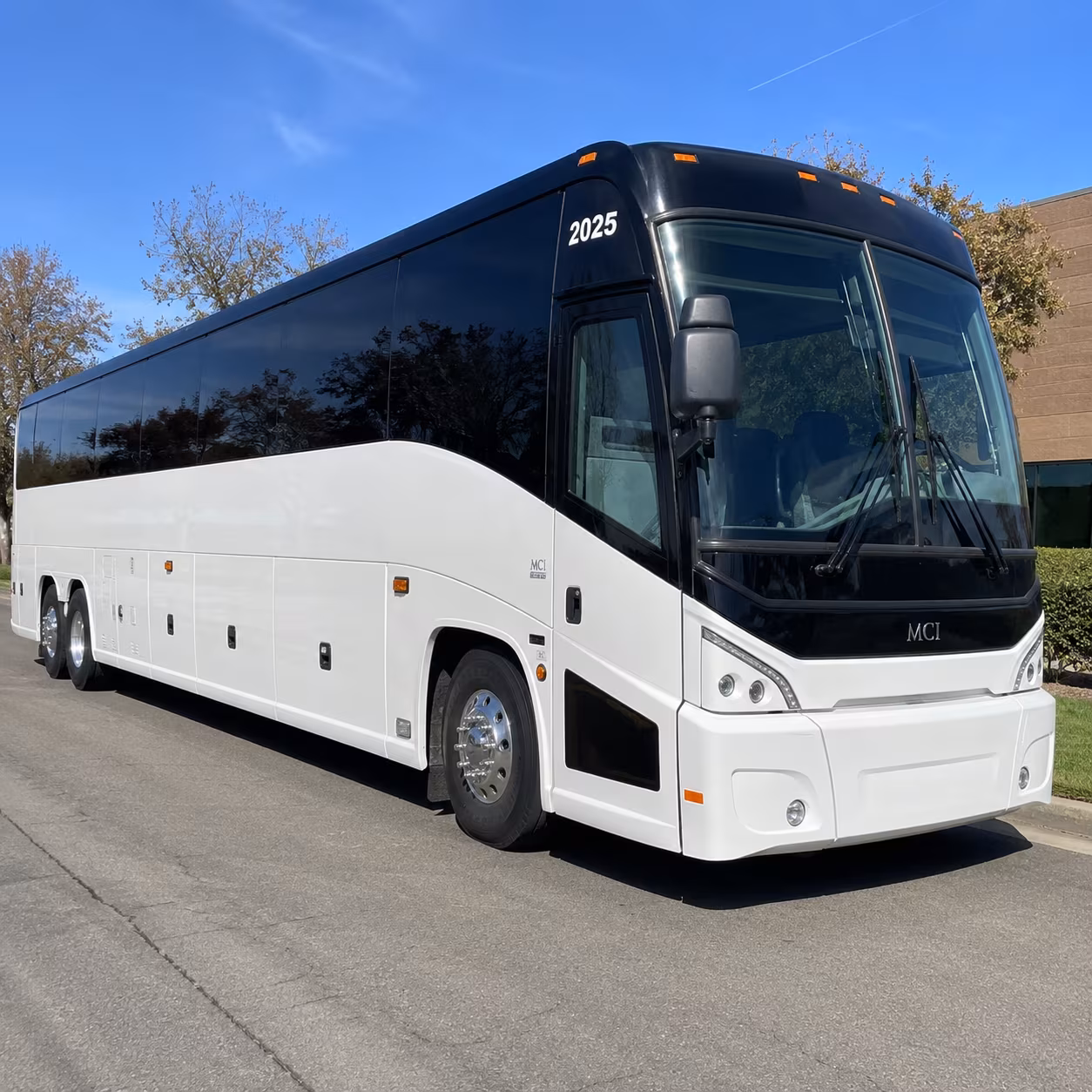 pikes peak hill climb and mountain attraction group transportation