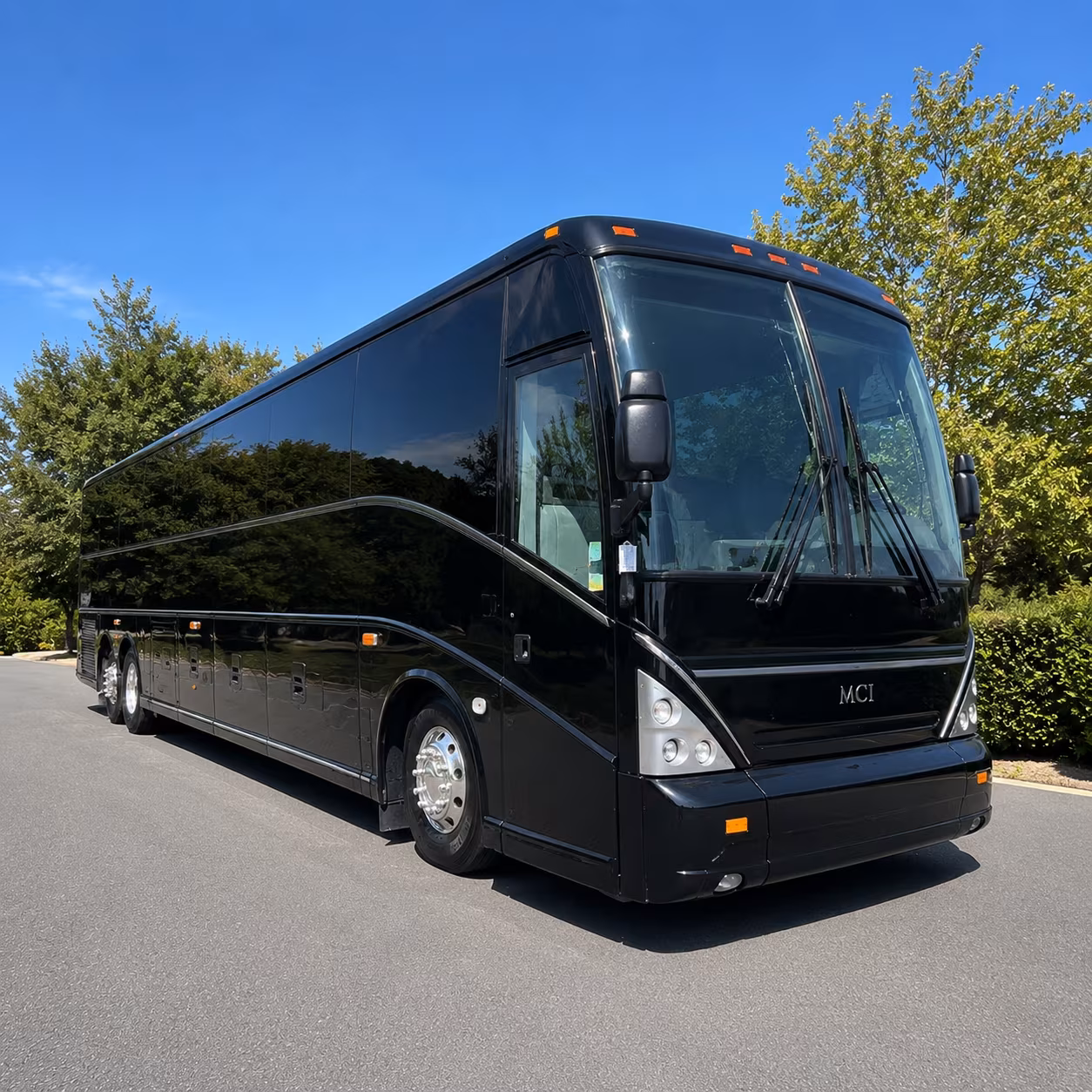 shuttle your guests between downtown hotels and the broadmoor seamlessly