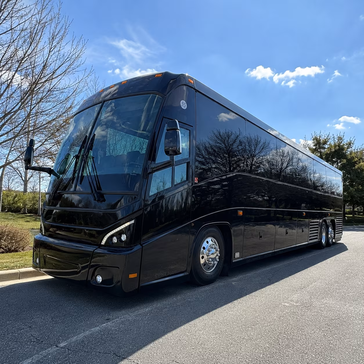 why government coordinators in colorado springs choose charterbusservicescoloradosprings com for multi installation runs